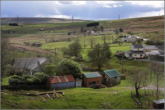 Wales' Highest Village - The Chartist Cottage - Trefil Tredegar Esterno foto
